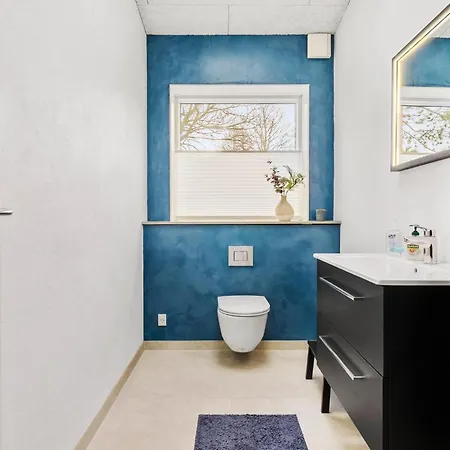 度假居 2 Bedroom Beautiful In *