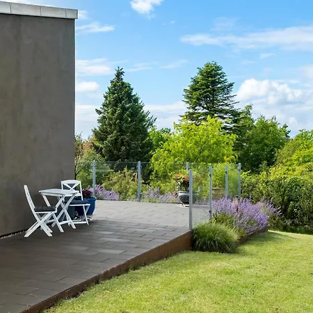 Holiday home 2 Bedroom Beautiful In
